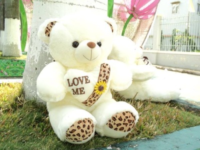 qua-tang-ban-gai-y-nghia